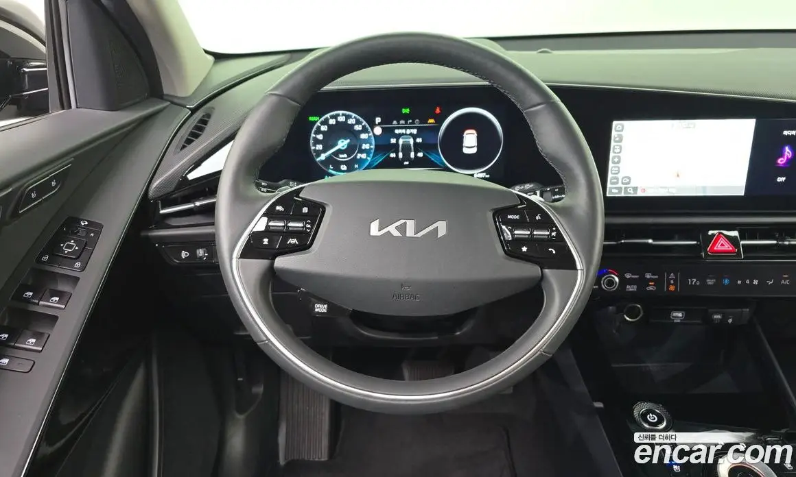 Kia Niro 2023 0.2 автомат (гидро), фото 19
