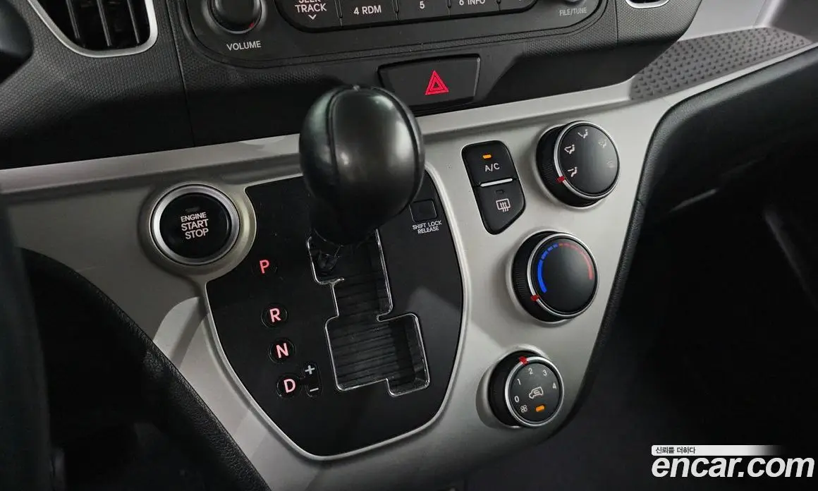 Kia Ray 2014 1.0 автомат (гидро), фото 9