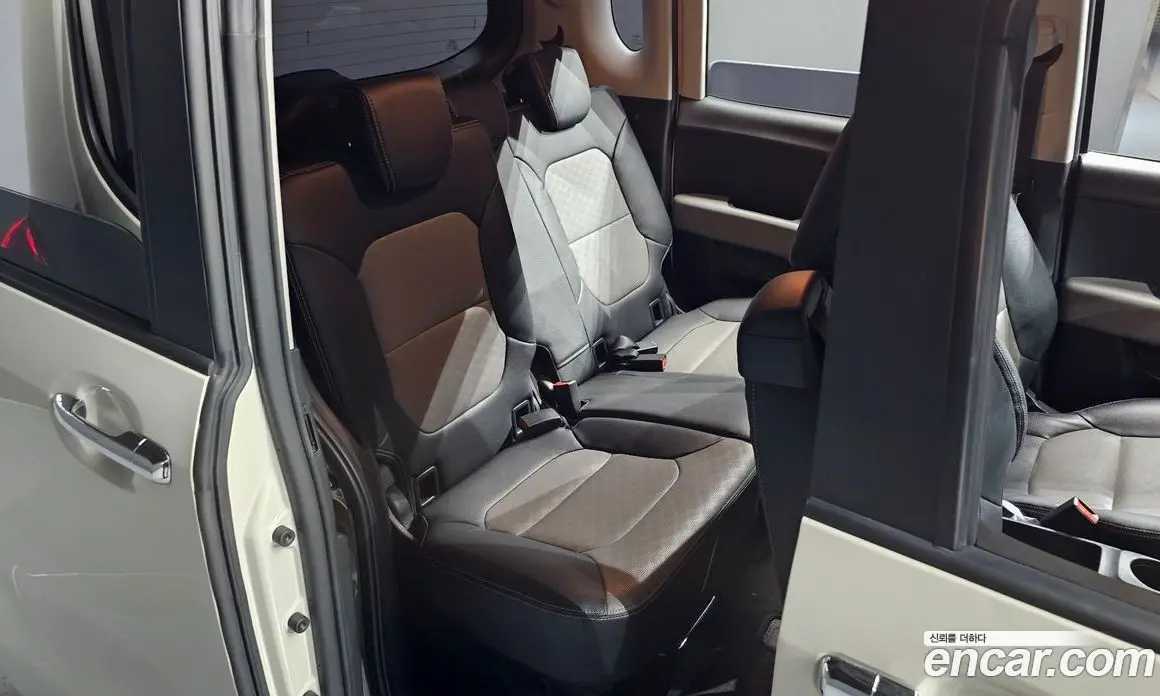 Kia Ray 2021 1.0 автомат (гидро), фото 12