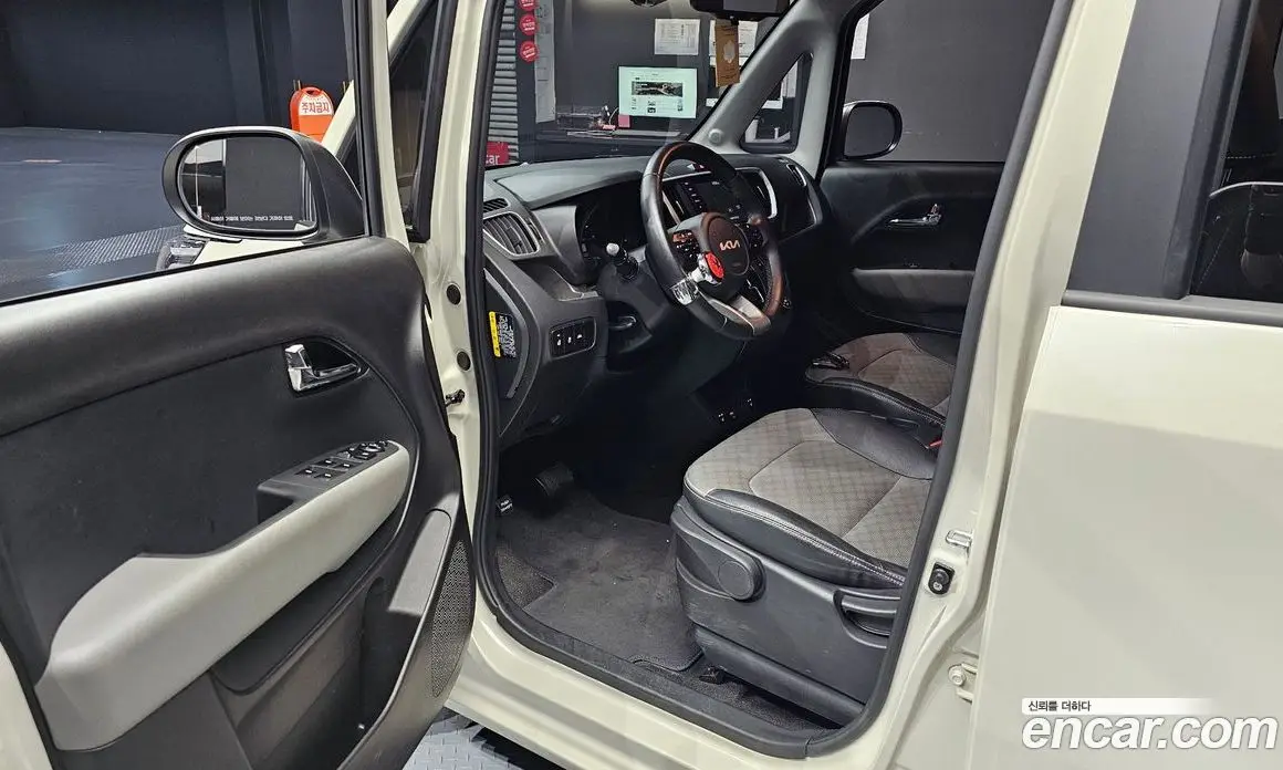 Kia Ray 2021 1.0 автомат (гидро), фото 10
