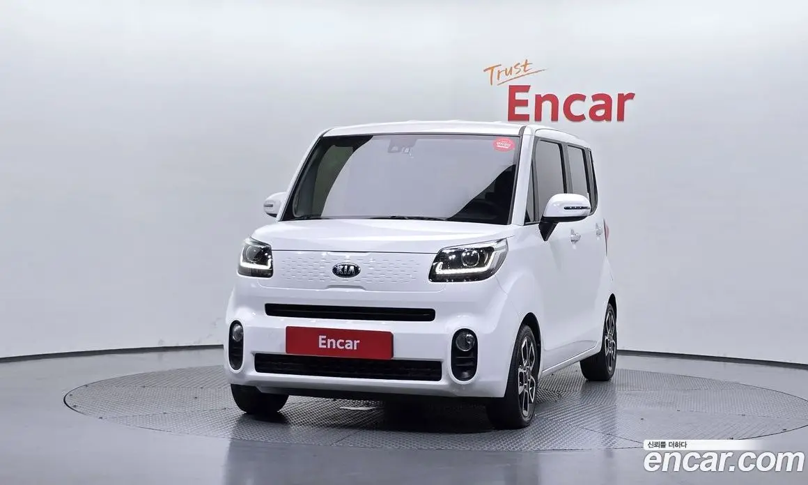 Kia Ray 2021 1.0 автомат (гидро), фото 3