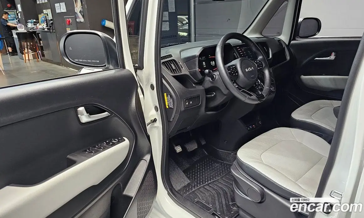 Kia Ray 2024 1.0 автомат (гидро), фото 13