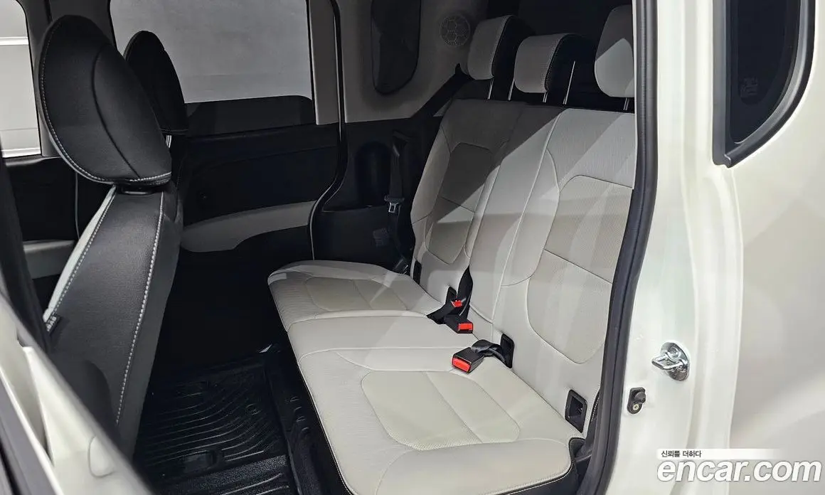 Kia Ray 2024 1.0 автомат (гидро), фото 17