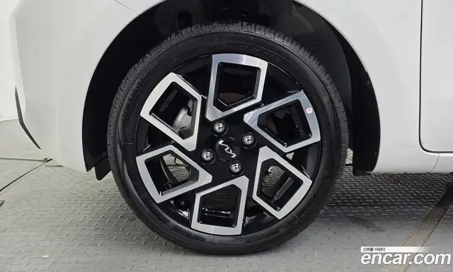 Kia Ray 2025 1.0 автомат (гидро), миниатюра 5