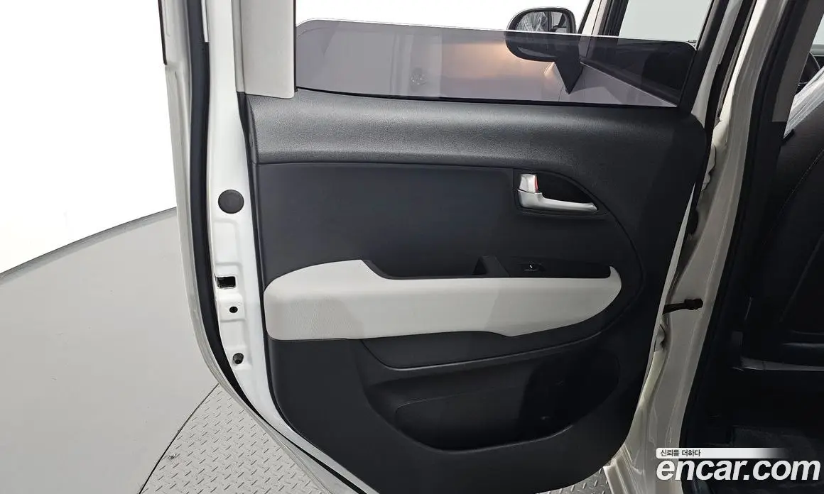 Kia Ray 2025 0.1 автомат (гидро), фото 14