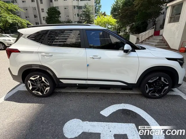 Kia Seltos 2025 2.0 автомат (гидро), миниатюра 2 Kia Seltos 2025 2.0 автомат (гидро), миниатюра 2