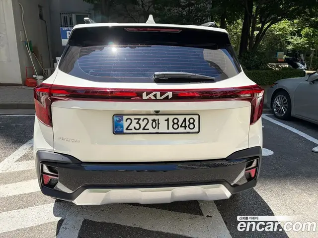 Kia Seltos 2025 2.0 автомат (гидро), миниатюра 4 Kia Seltos 2025 2.0 автомат (гидро), миниатюра 4