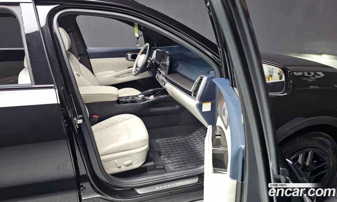 Kia Sorento 2023 1.6 автомат (гидро), фото 16