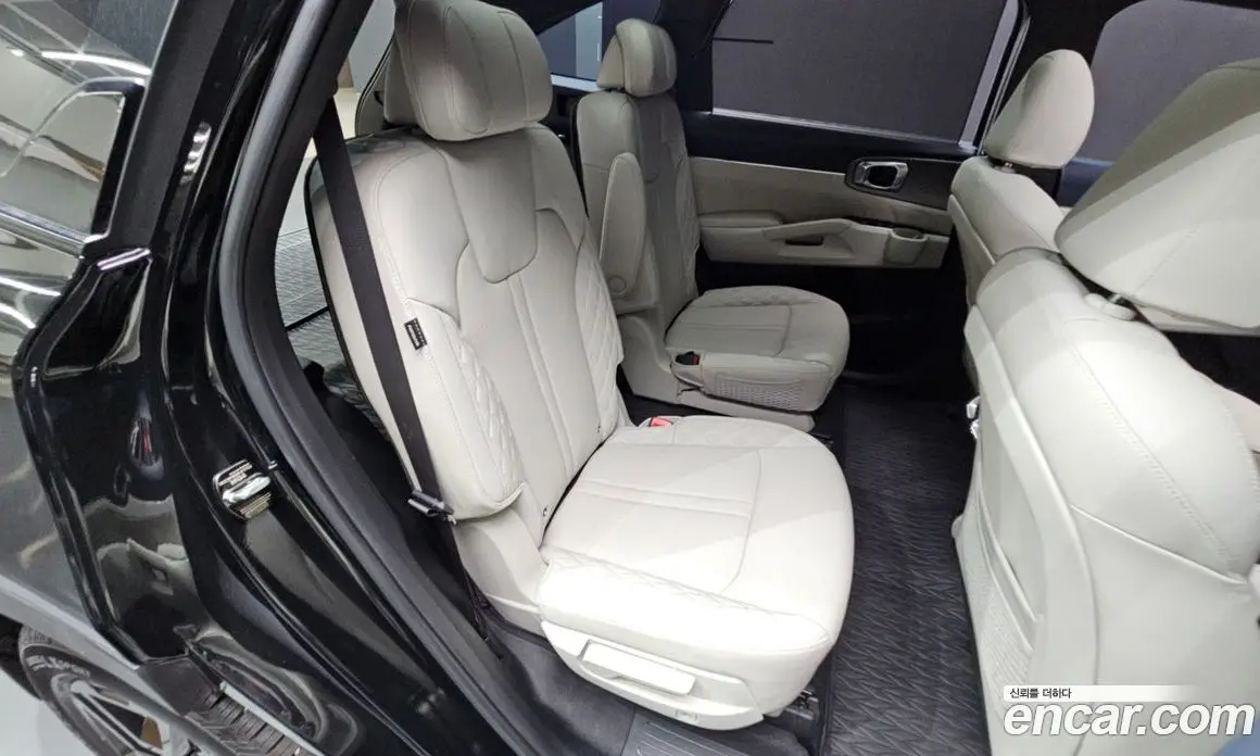 Kia Sorento 2023 1.6 автомат (гидро), фото 18