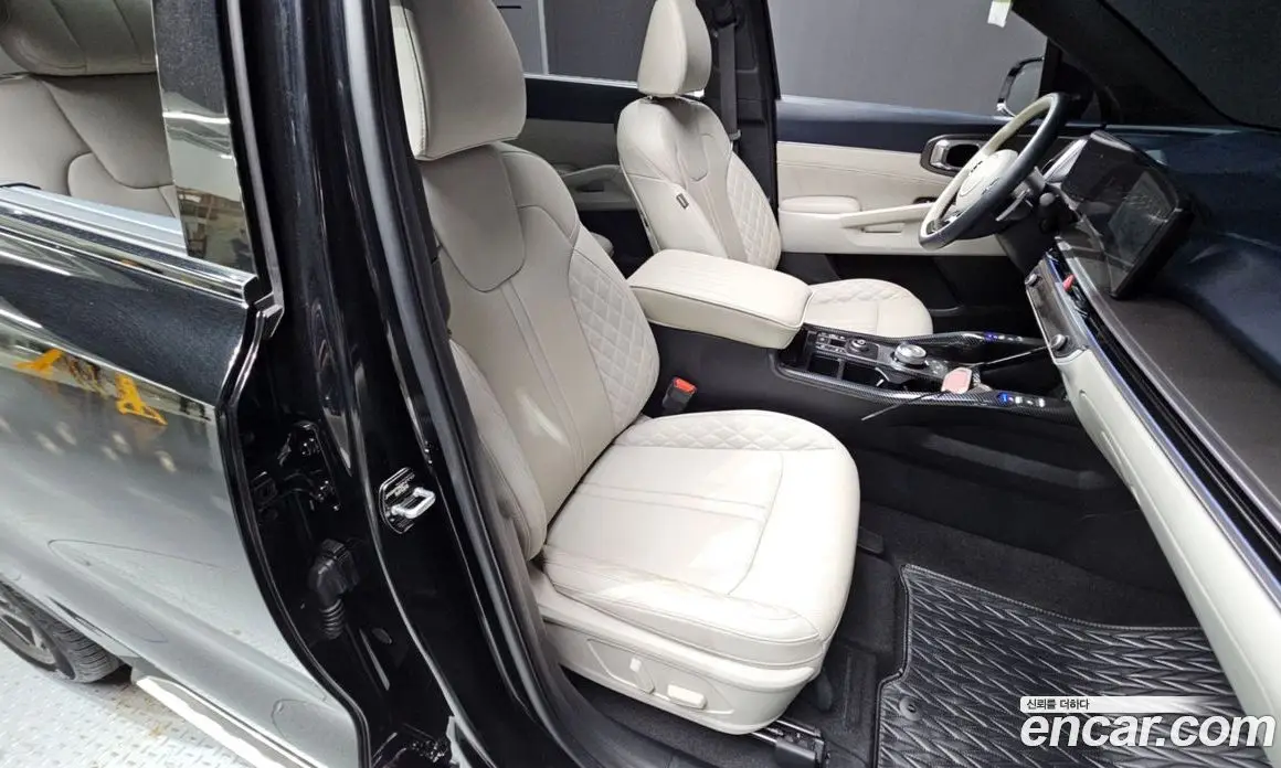 Kia Sorento 2023 1.6 автомат (гидро), фото 26