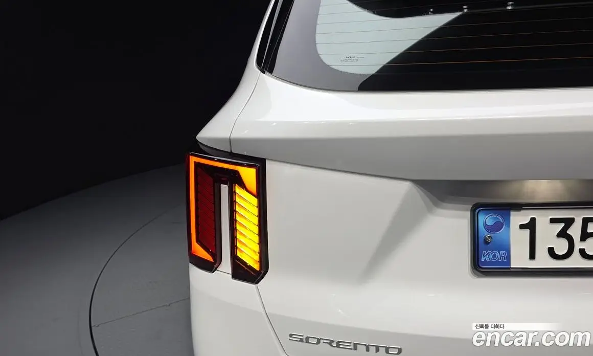Kia Sorento 2024 2.5 автомат (гидро), фото 9