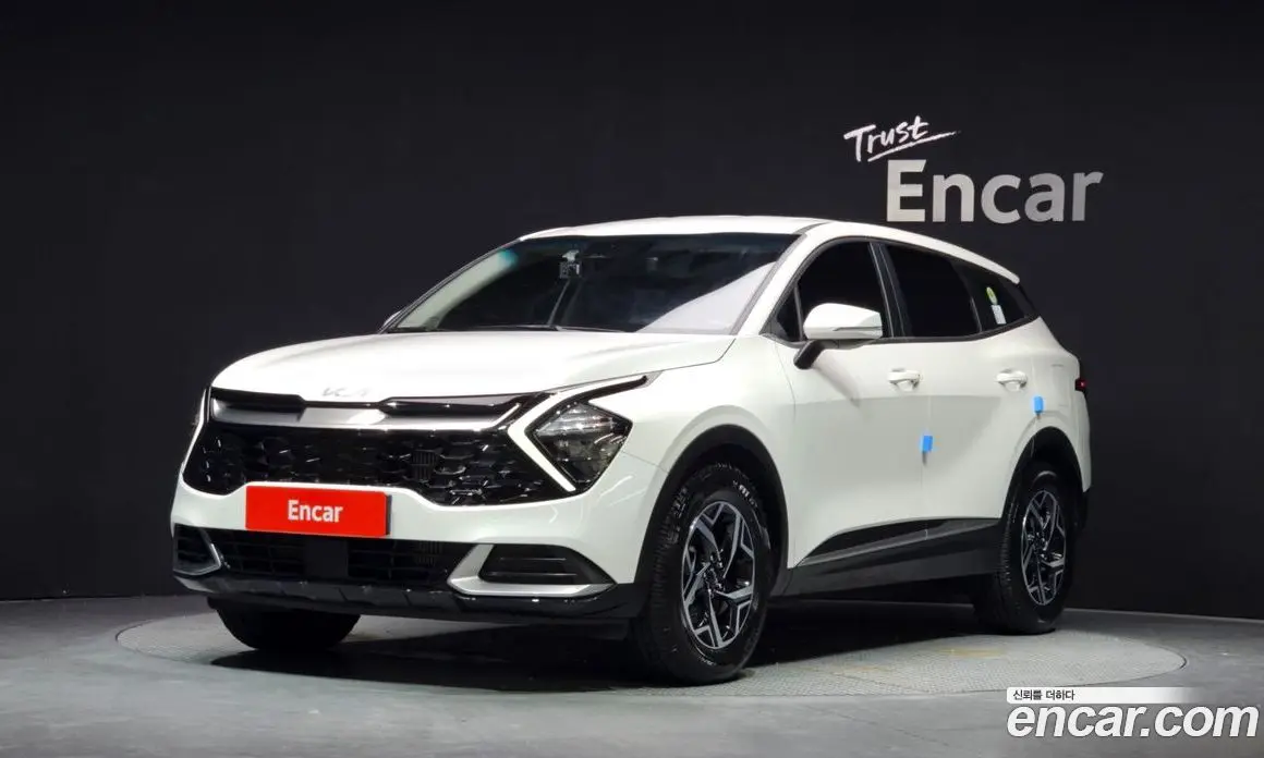 Kia Sportage 2022 1.6 автомат (гидро), фото 1 Kia Sportage 2022 1.6 автомат (гидро), фото 1