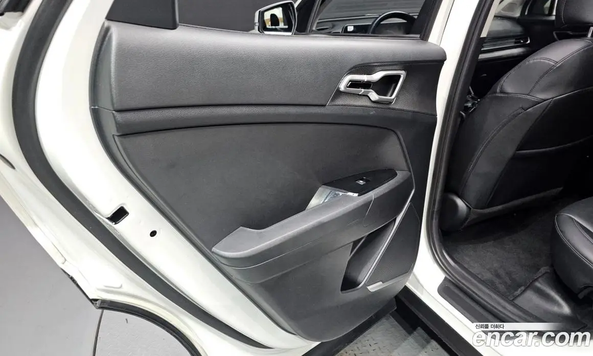 Kia Sportage 2022 1.6 автомат (гидро), фото 19 Kia Sportage 2022 1.6 автомат (гидро), фото 19