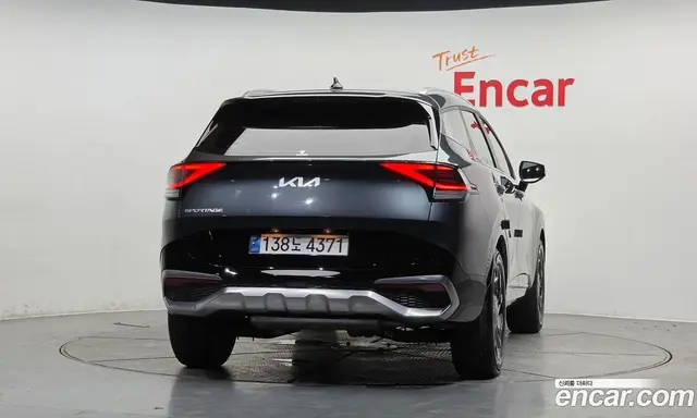 Kia Sportage 2024 1.6 автомат (гидро), миниатюра 3