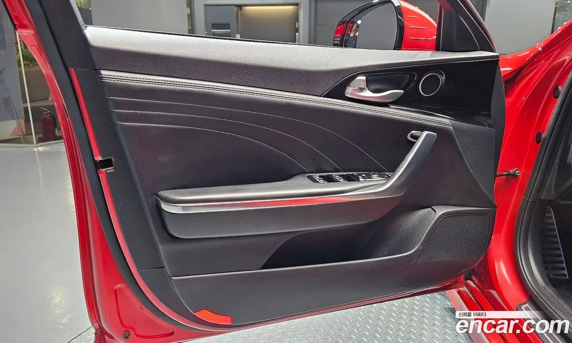 Kia Stinger 2022 2.5 автомат (гидро), фото 14