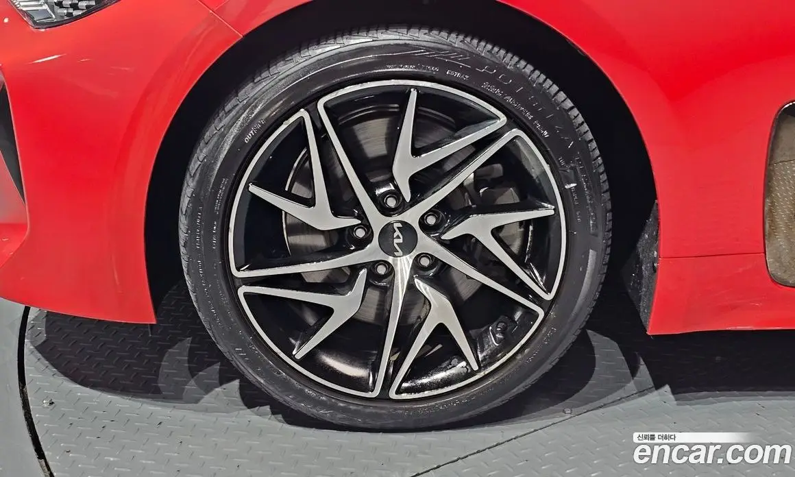 Kia Stinger 2022 2.5 автомат (гидро), фото 5