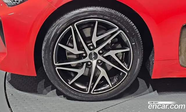 Kia Stinger 2022 2.5 автомат (гидро), миниатюра 5