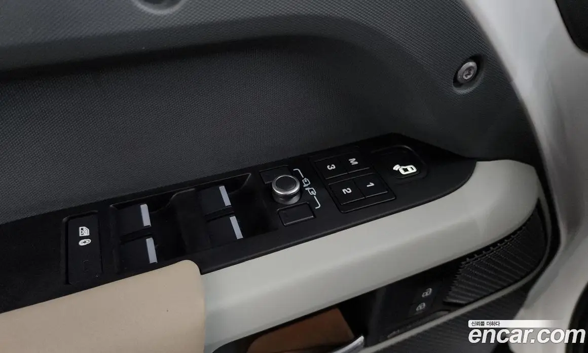 Land Rover Defender 2021 2.0 автомат (гидро), фото 19