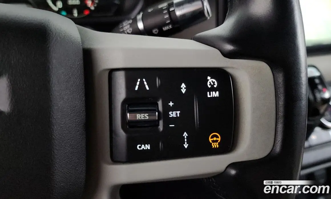 Land Rover Defender 2021 2.0 автомат (гидро), фото 25
