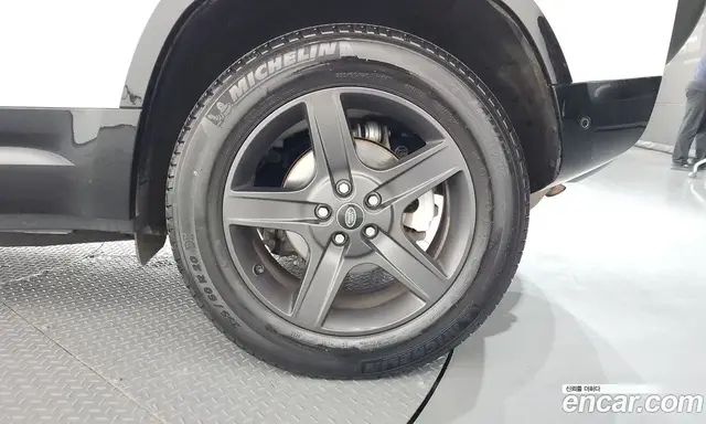 Land Rover Defender 2021 2.0 автомат (гидро), миниатюра 7