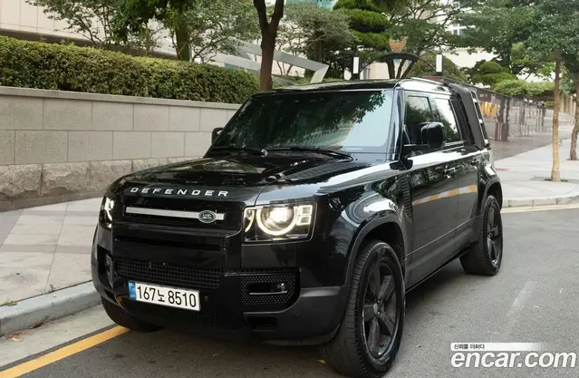 Land Rover Defender, 2021, 70 300 км