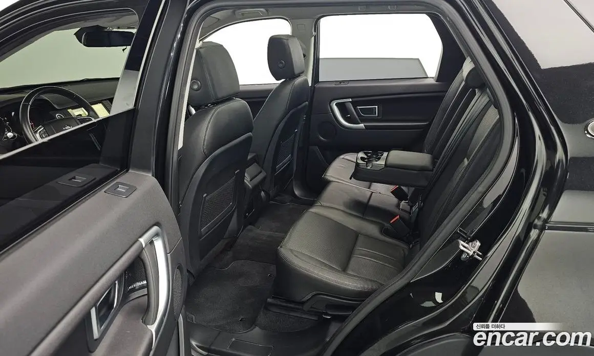 Land Rover Discovery Sport 2018 2.0 автомат (гидро), фото 17