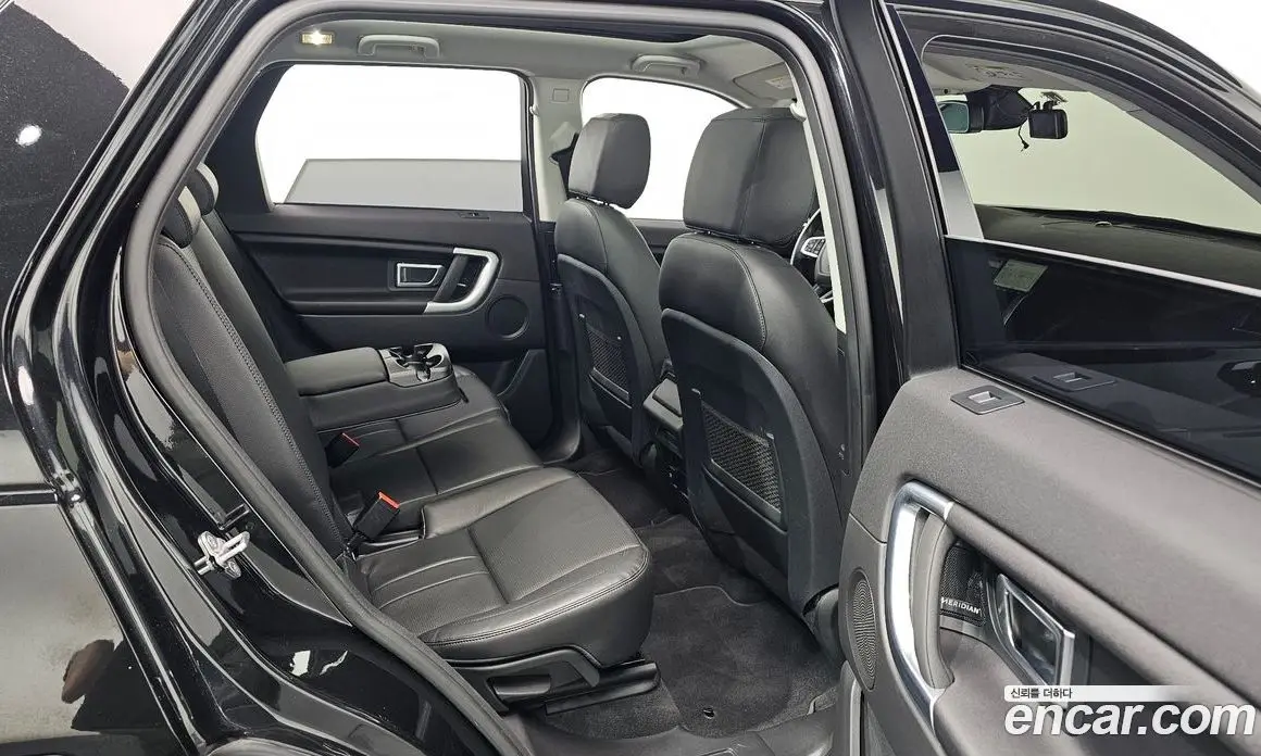Land Rover Discovery Sport 2018 2.0 автомат (гидро), фото 18