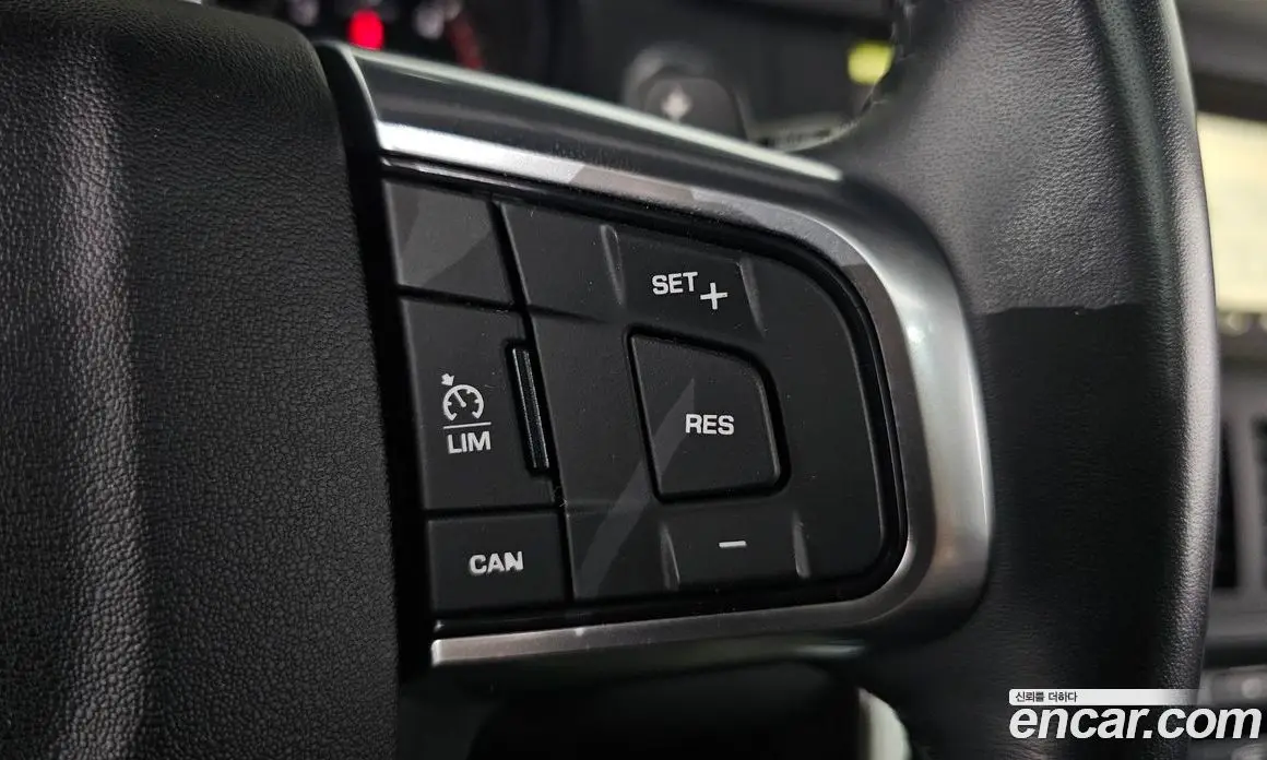 Land Rover Discovery Sport 2018 2.0 автомат (гидро), фото 23