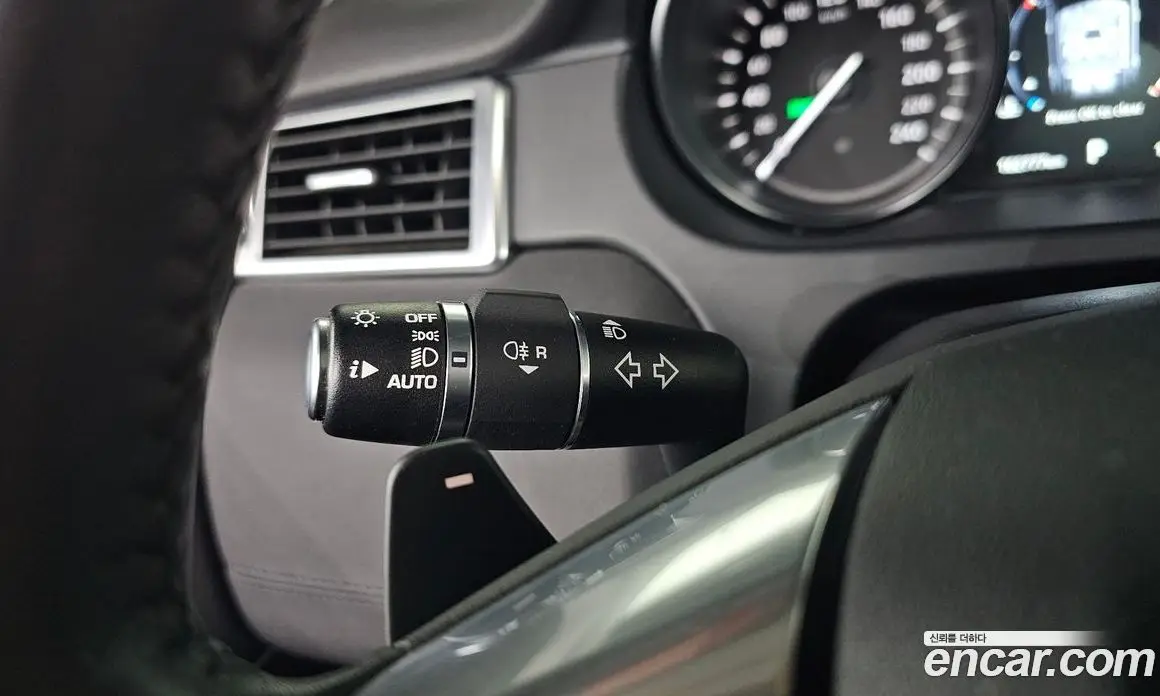 Land Rover Discovery Sport 2018 2.0 автомат (гидро), фото 29