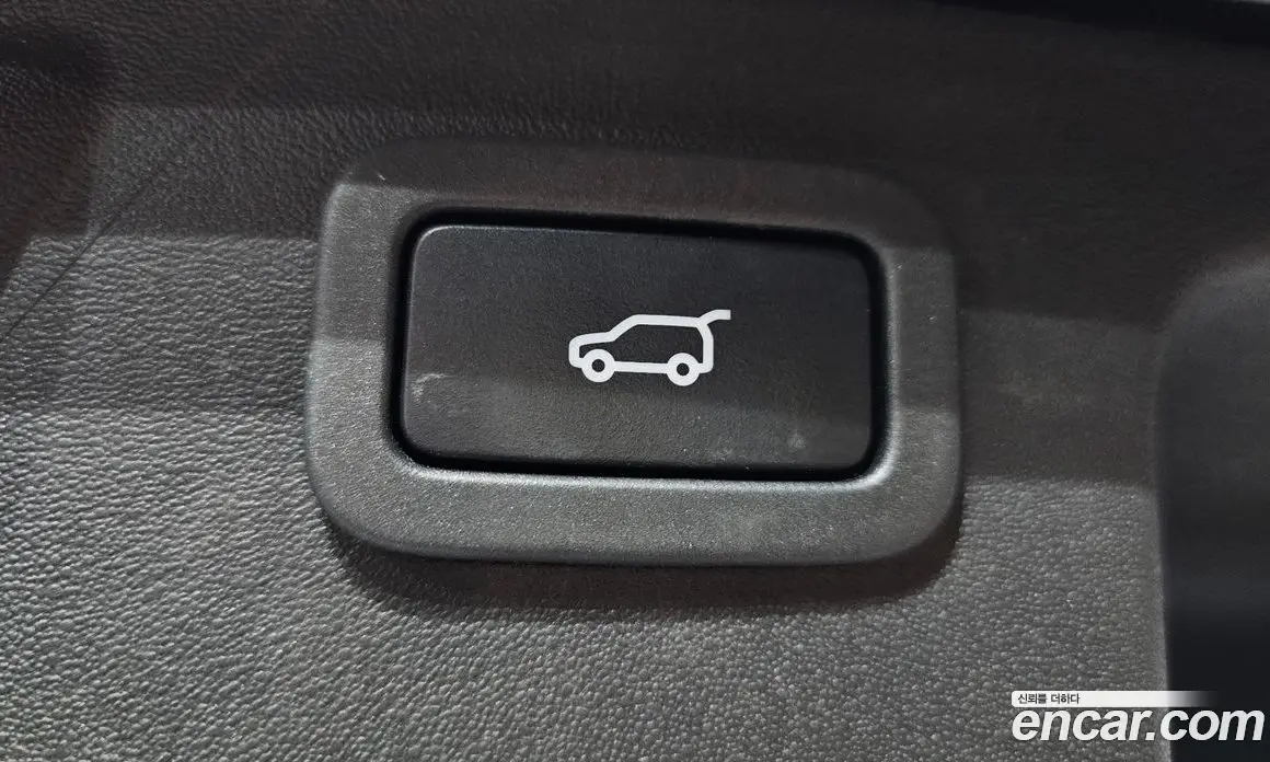 Land Rover Discovery Sport 2018 2.0 автомат (гидро), фото 31