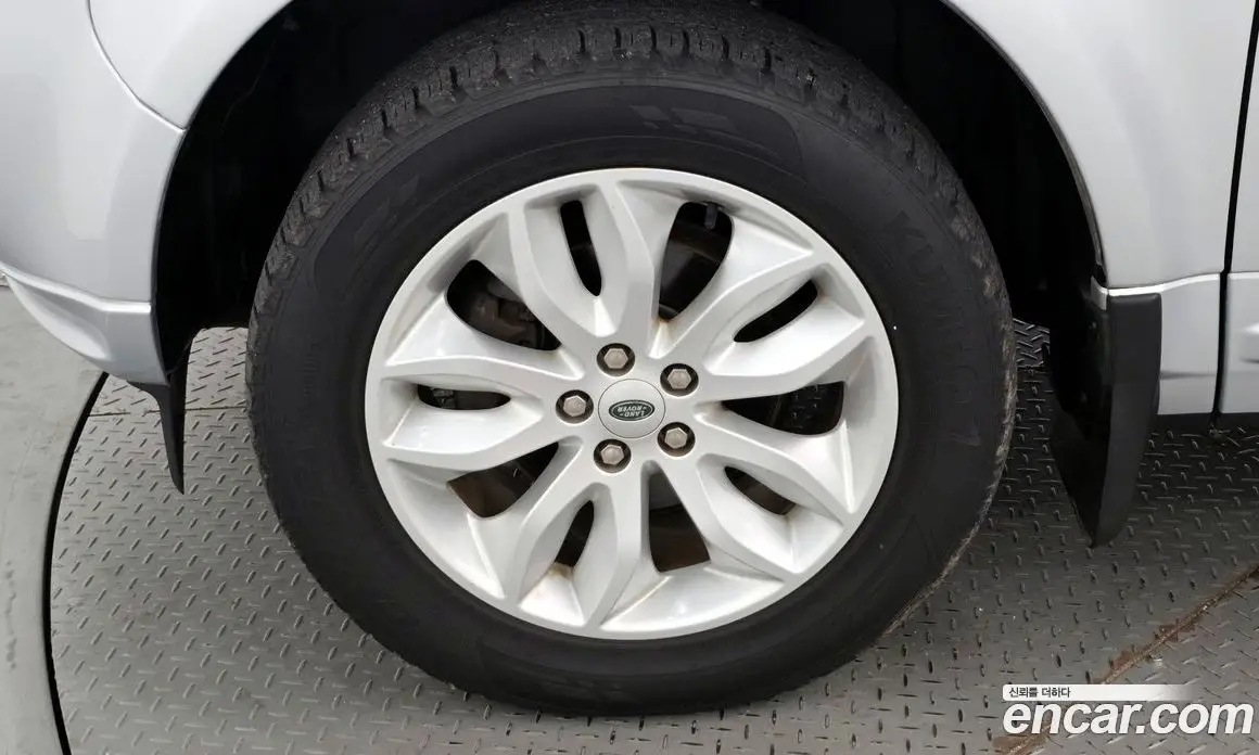 Land Rover Freelander 2011 2.2 автомат (гидро), фото 5 Land Rover Freelander 2011 2.2 автомат (гидро), фото 5