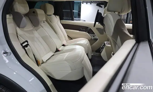 Land Rover Range Rover 2022 4.4 автомат (гидро), миниатюра 2