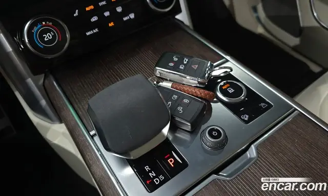 Land Rover Range Rover 2022 4.4 автомат (гидро), миниатюра 12