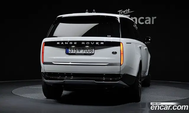 Land Rover Range Rover 2022 4.4 автомат (гидро), миниатюра 4