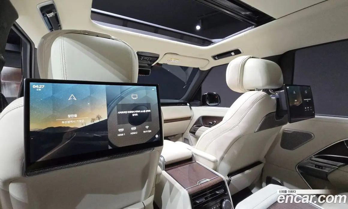 Land Rover Range Rover 2022 4.4 автомат (гидро), фото 36