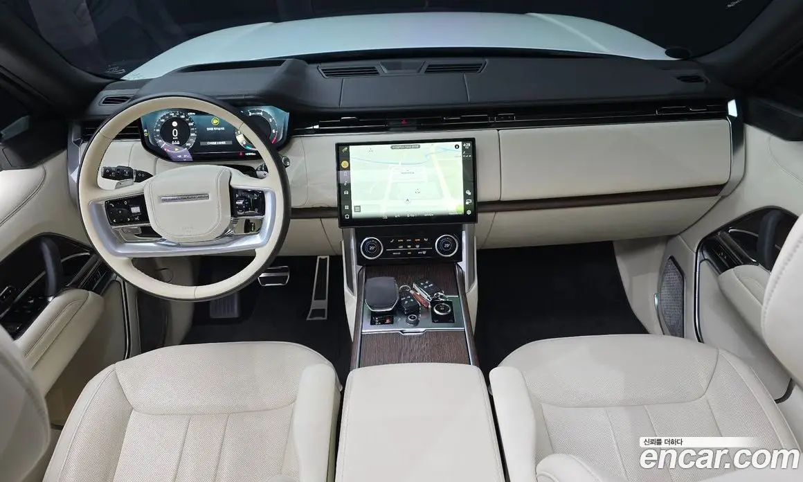Land Rover Range Rover 2022 4.4 автомат (гидро), фото 10