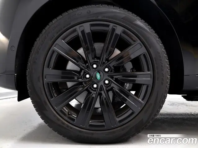 Land Rover Range Rover 2022 4.4 автомат (гидро), миниатюра 6