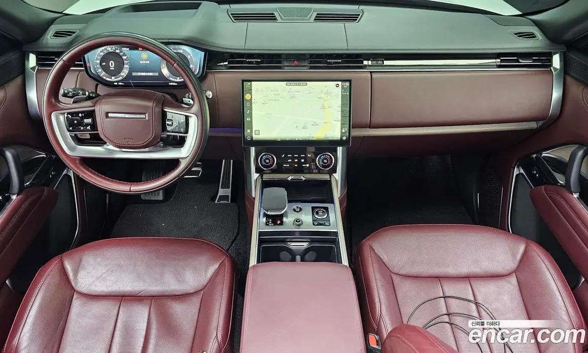 Land Rover Range Rover 2023 4.4 автомат (гидро), фото 7