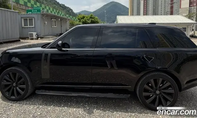 Land Rover Range Rover 2024 4.4 автомат (гидро), миниатюра 2