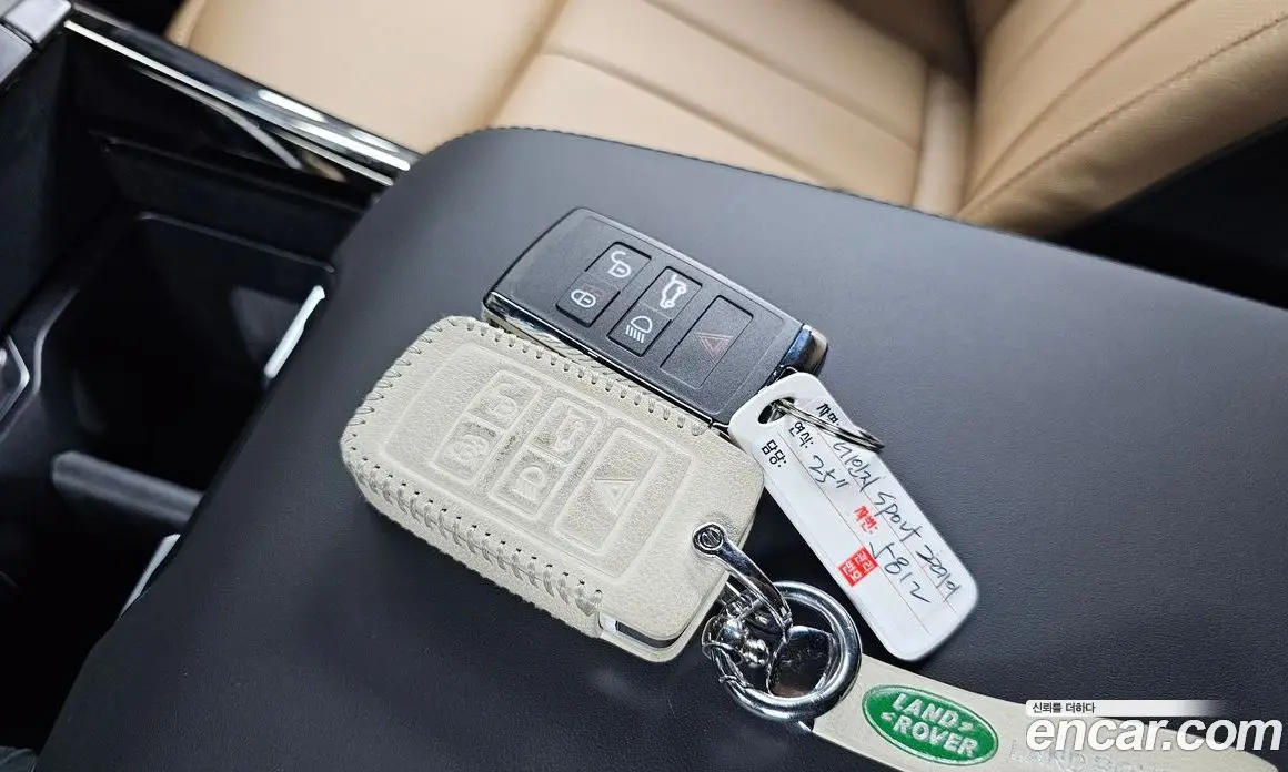 Land Rover Range Rover Sport 2025 3.0 автомат (гидро), фото 23