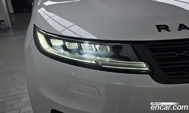 Land Rover Range Rover Sport 2025 3.0 автомат (гидро), миниатюра 8