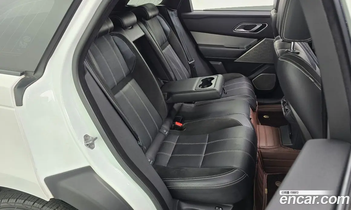 Land Rover Range Rover Velar 2017 2.0 автомат (гидро), фото 17