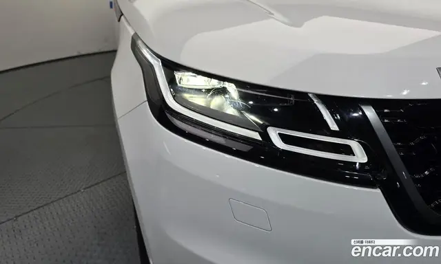 Land Rover Range Rover Velar 2017 2.0 автомат (гидро), миниатюра 8