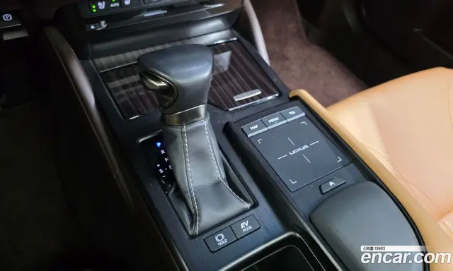 Lexus ES 2018 2.5 автомат (гидро), миниатюра 9
