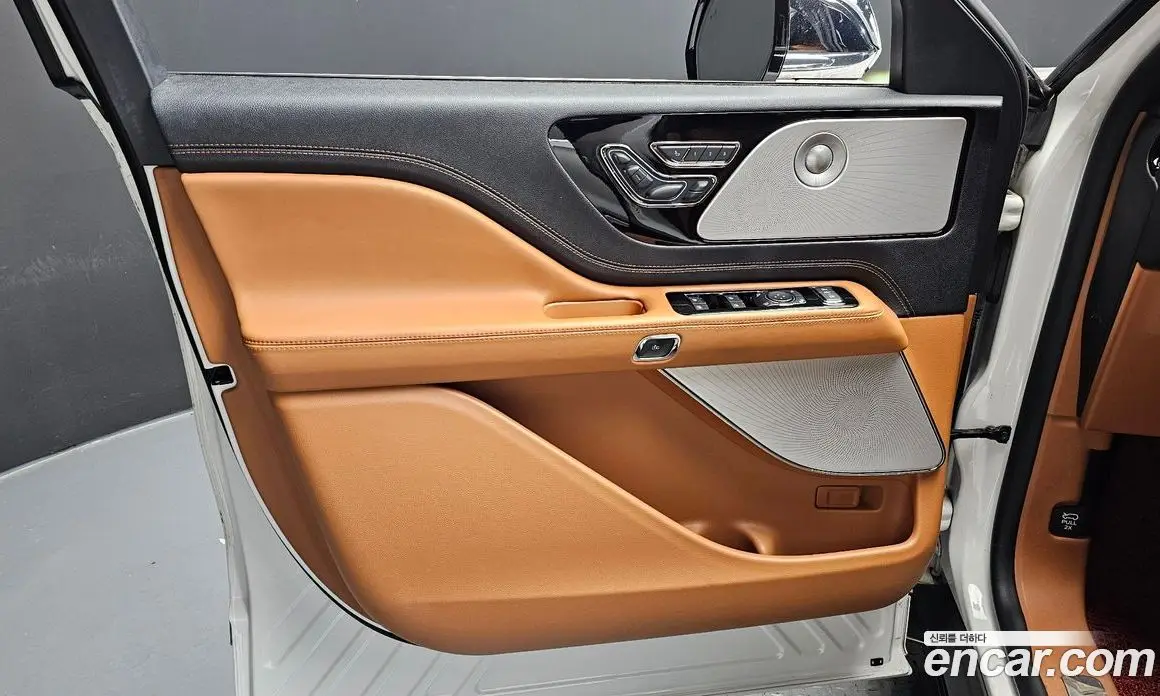 Lincoln Aviator 2021 3.0 автомат (гидро), фото 13