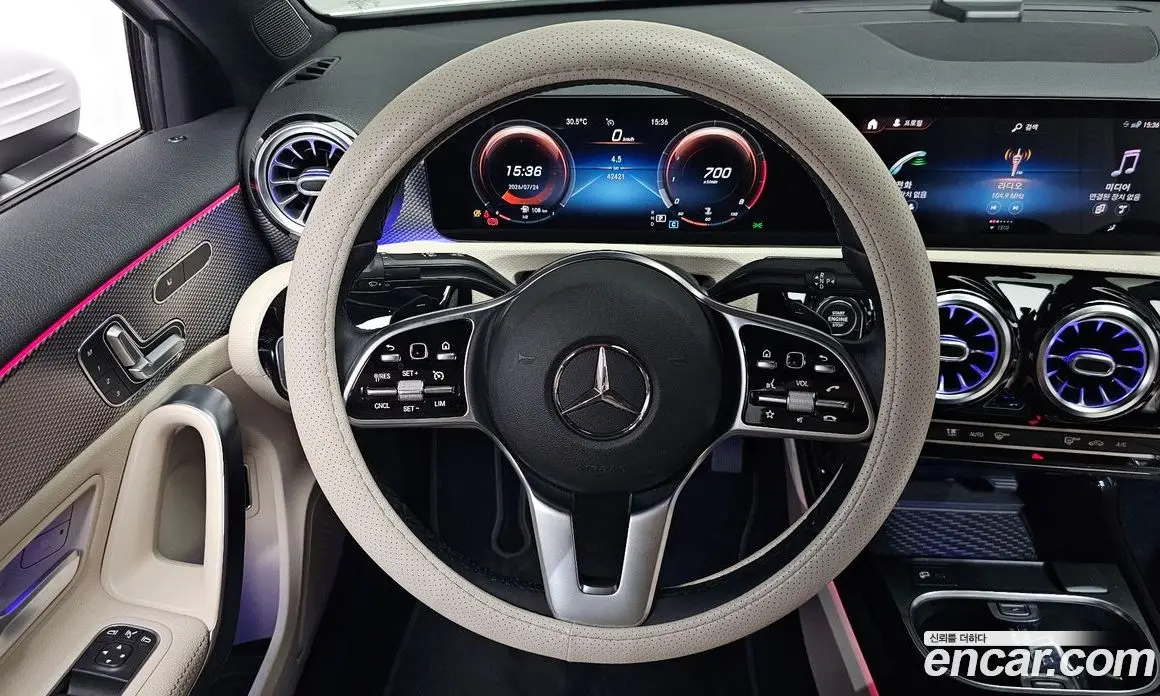 Mercedes-Benz A-Class 2021 2.0 автомат (гидро), фото 18