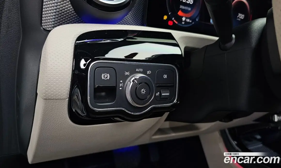 Mercedes-Benz A-Class 2021 2.0 автомат (гидро), фото 22