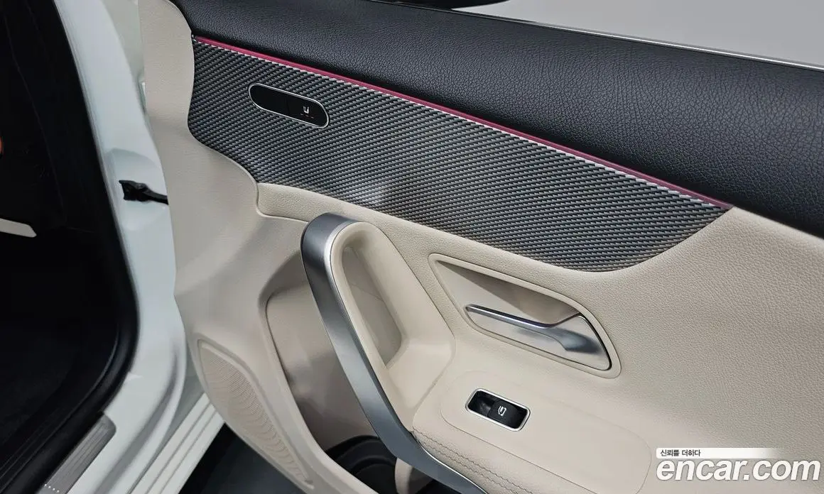 Mercedes-Benz A-Class 2021 2.0 автомат (гидро), фото 26