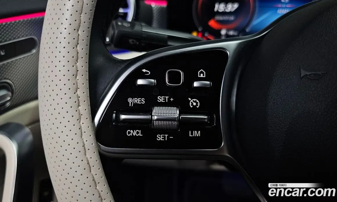 Mercedes-Benz A-Class 2021 2.0 автомат (гидро), фото 29
