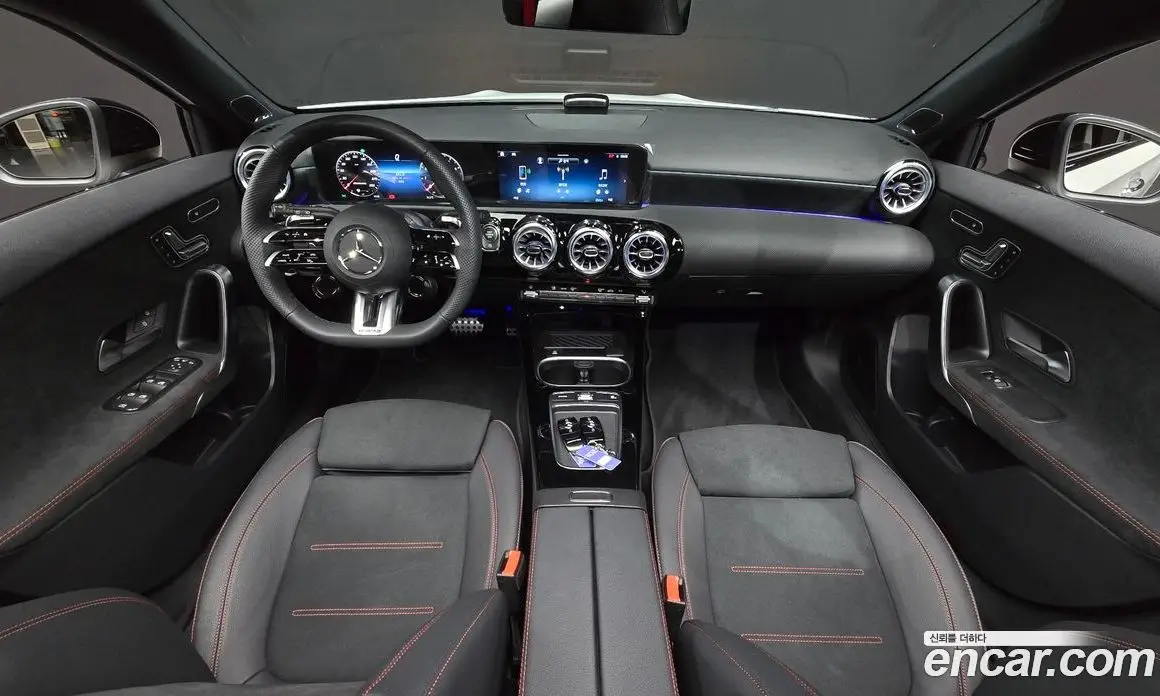 Mercedes-Benz A-Class 2025 2.0 автомат (гидро), фото 9